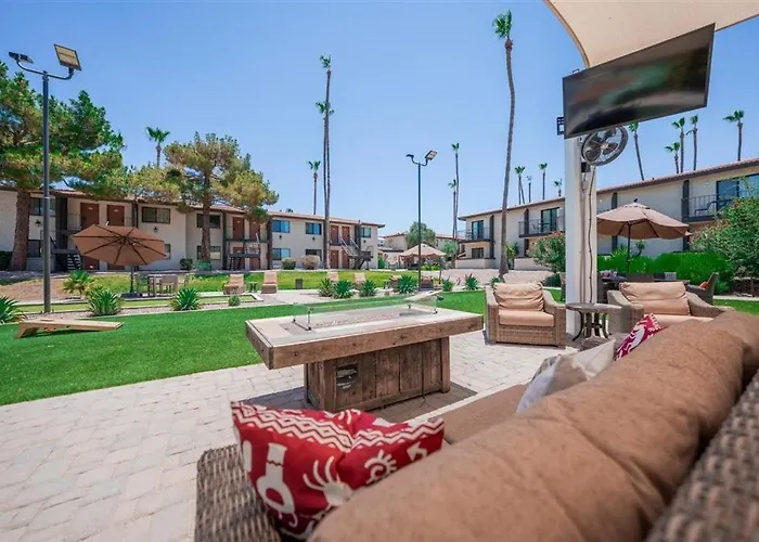 Apartament Scottsdale's Premium Short Term Getaway, Fully Furnished 1 Bedroom Homes, Free Golf, Cable, Utilities, Wi-fi, Parking, Pool, And Bike Trails- Unit 112 Apts Scottsdale